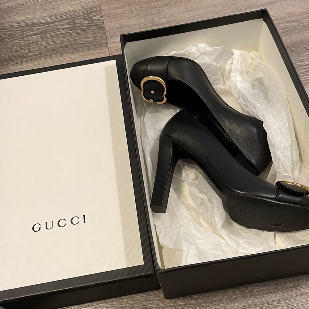 Gucci heels
